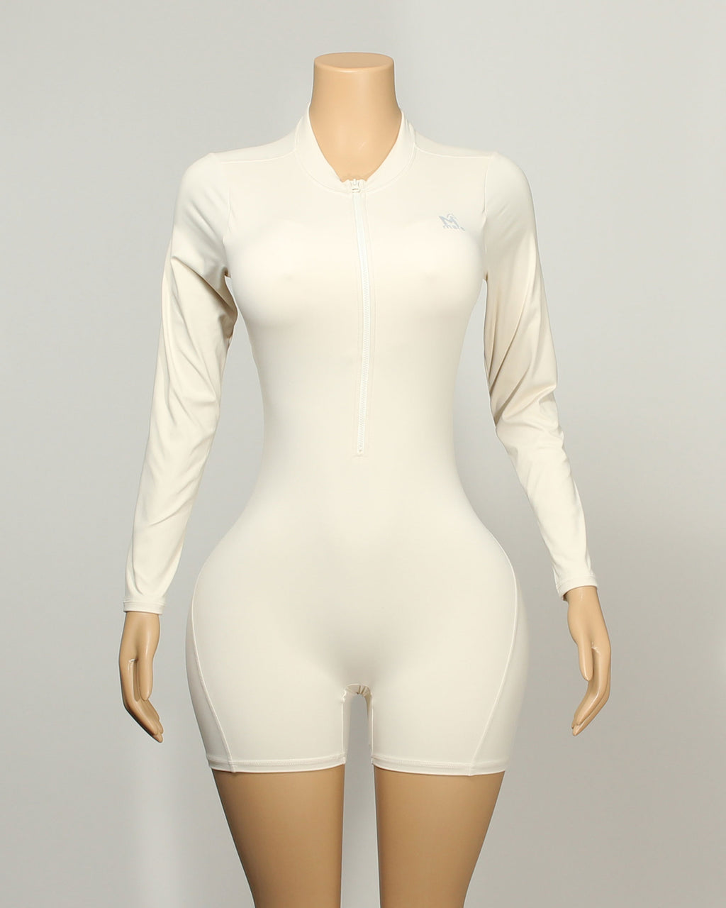 The Élan Suit
